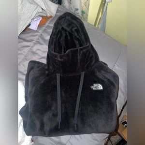 North face fluffy hoodie/coat, size M